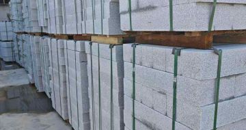 呼和浩特芝麻白路牙石，路侧石