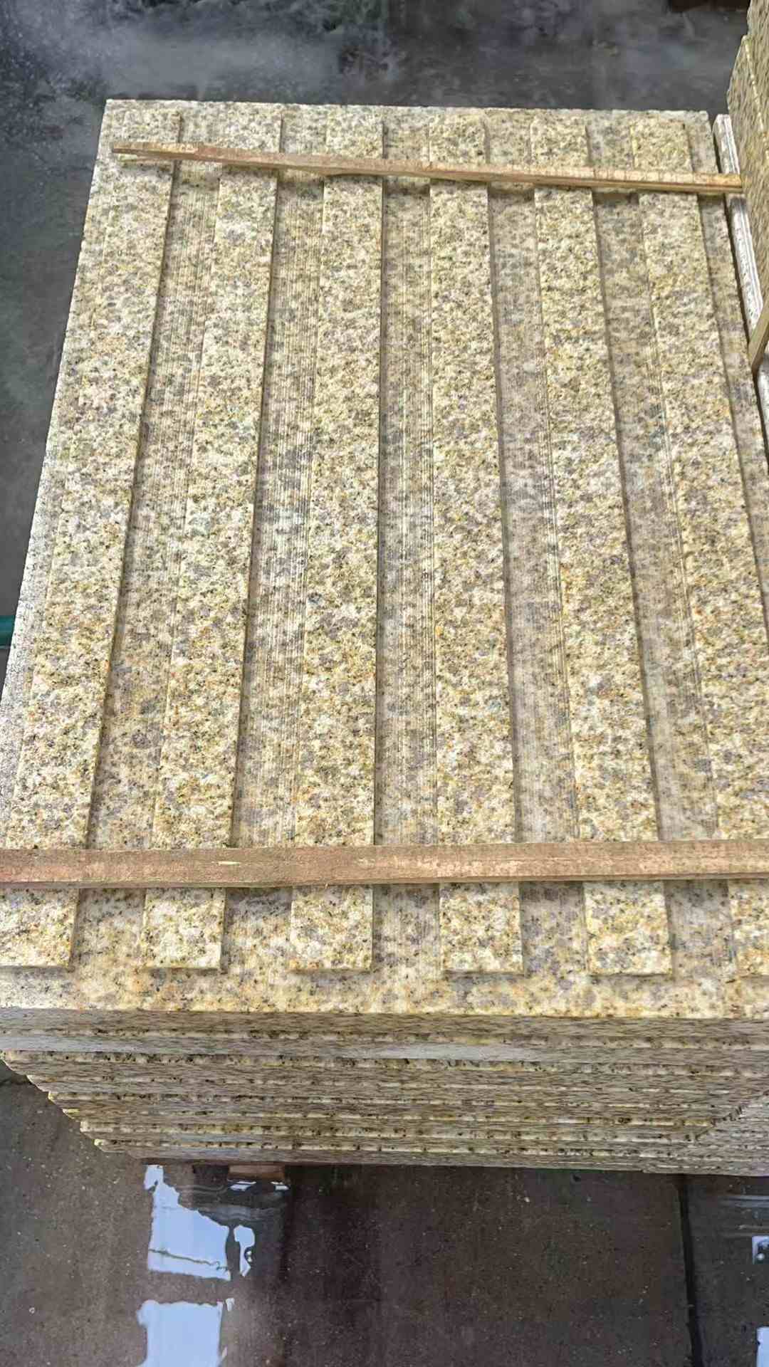 呼和浩特黄金麻盲道 石材盲道