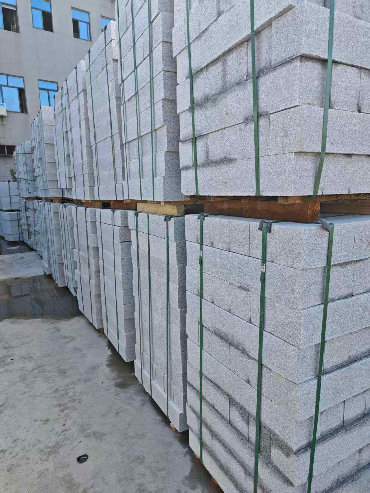 呼和浩特芝麻白路牙石，路侧石